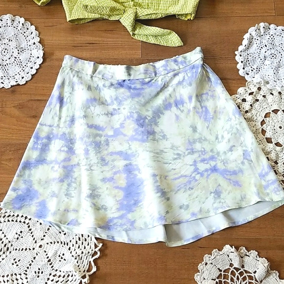 NWOT Zara Silky Tie Dye Style Skirt - Picture 2 of 9
